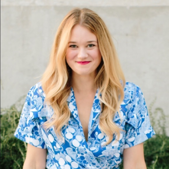 Meet The Seller - Caroline - Picture 2 of 7